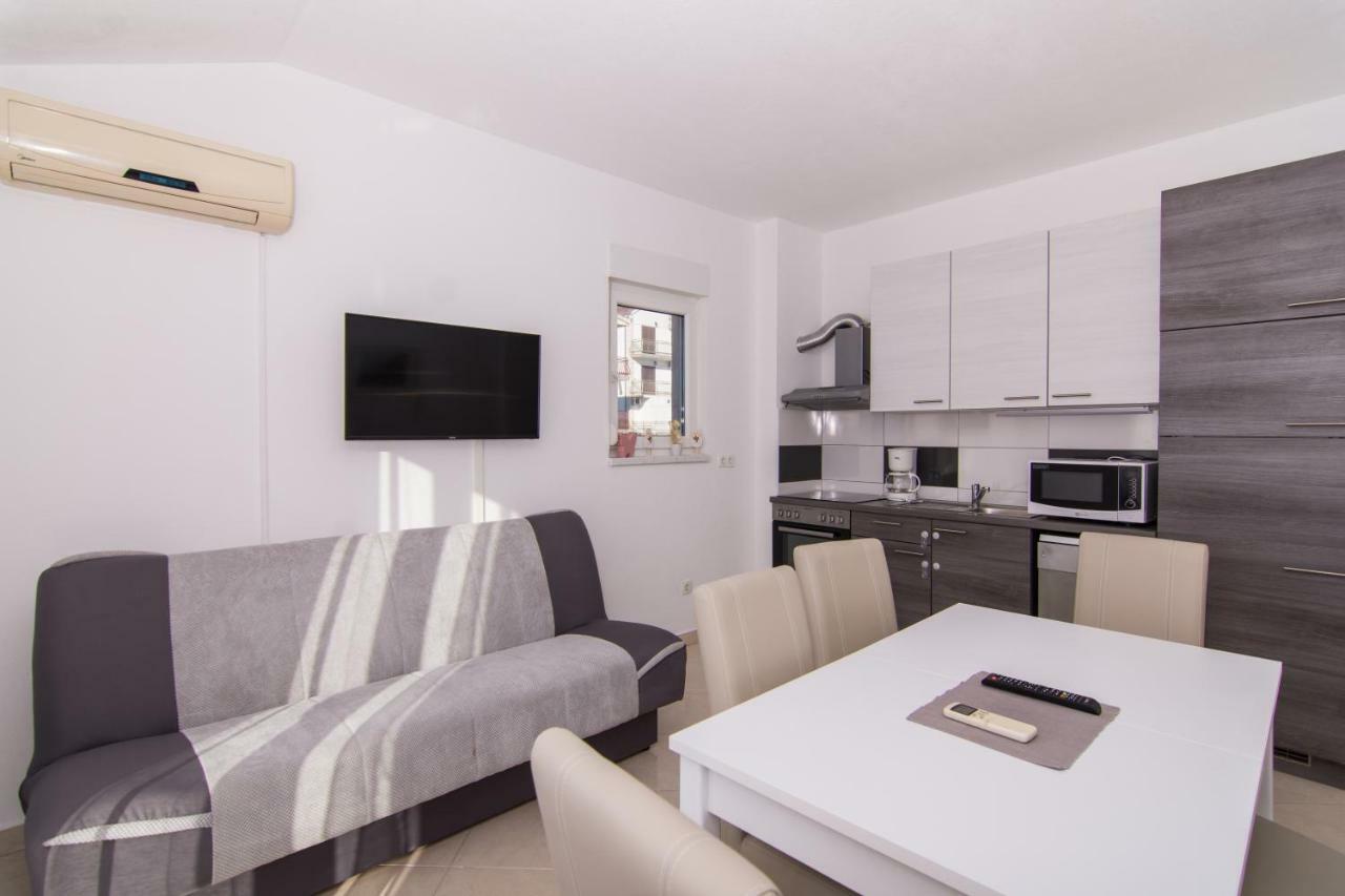 Apartment Aba Trogir Exteriör bild